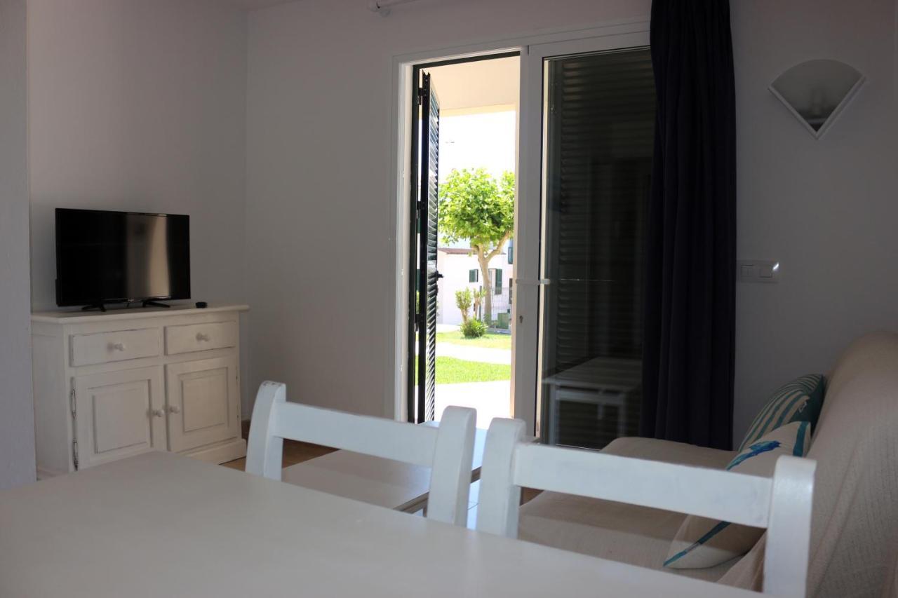 Apartamentos Saura Cala'N Blanes  Kültér fotó