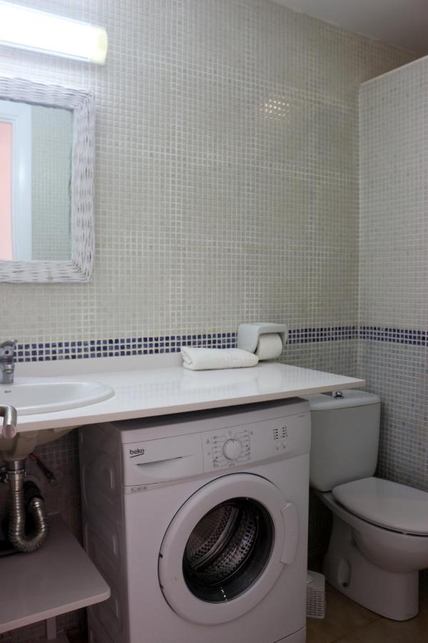 Apartamentos Saura Cala'N Blanes  Kültér fotó